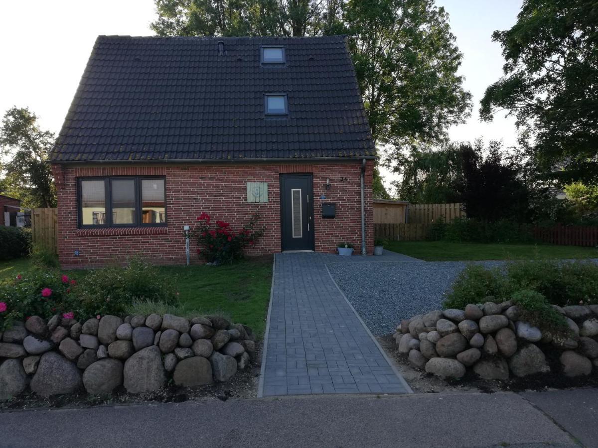 Nordlichthuus Villa Tonning Bagian luar foto